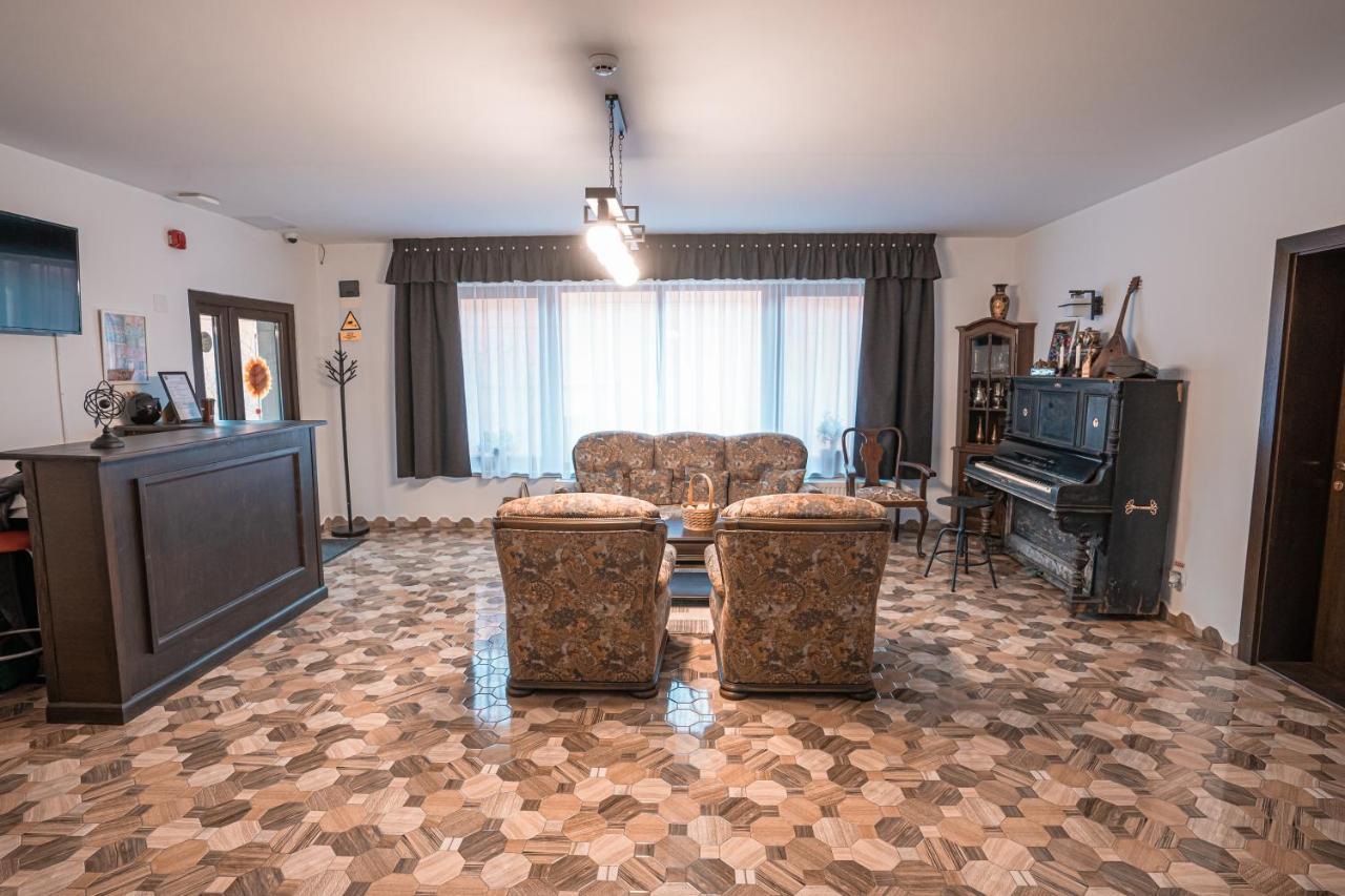 Casa Danei Hotel Braşov Buitenkant foto