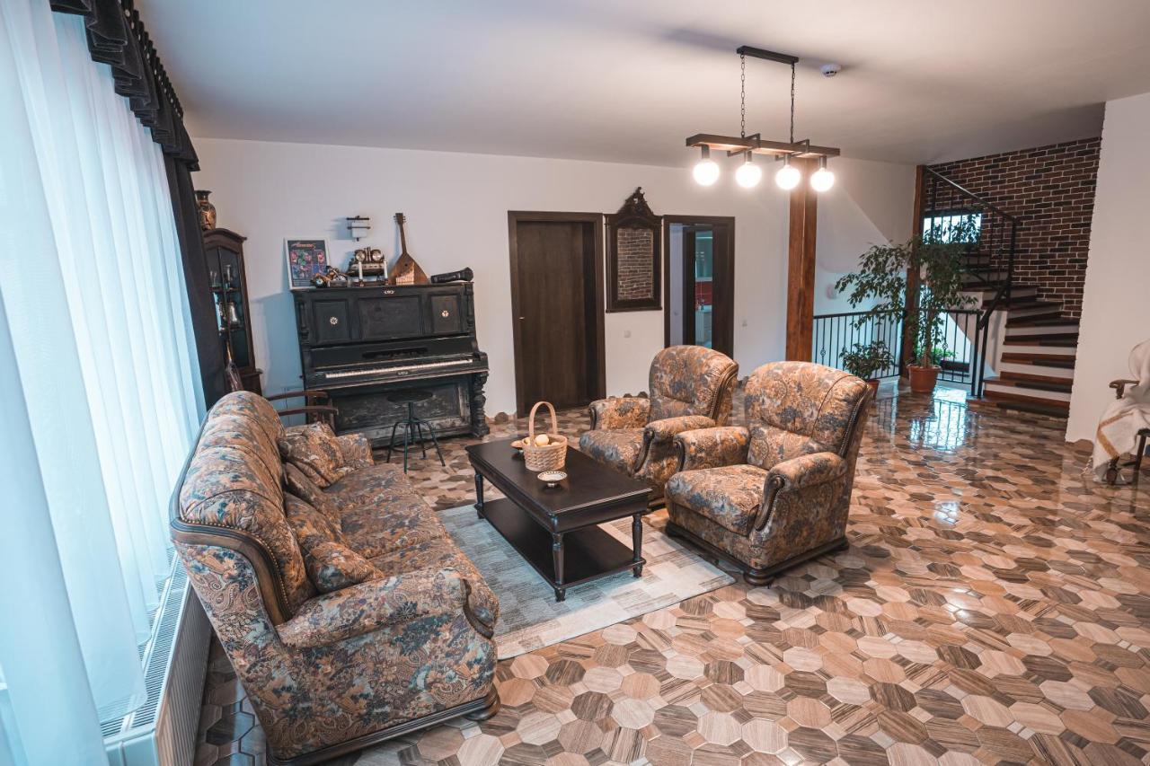 Casa Danei Hotel Braşov Buitenkant foto